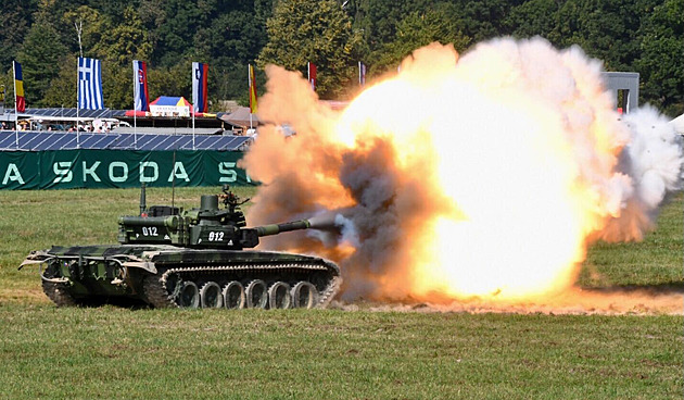 Téměř jako ty ruské. Česko se chystá Ukrajině předat 30 vylepšených tanků
