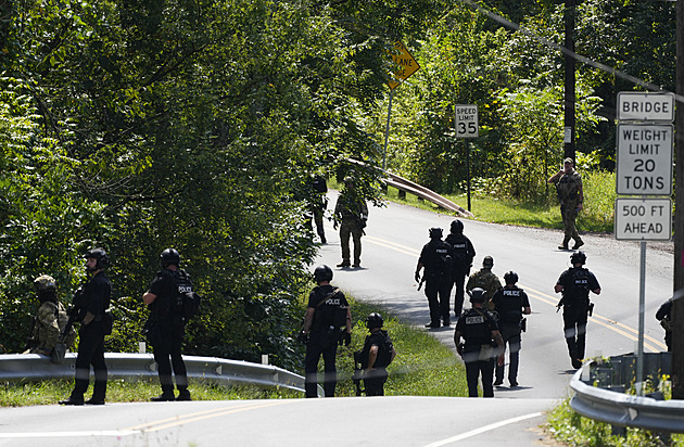 Američtí policisté dopadli vraha, který se vysoukal z vězení jako pavoučí muž