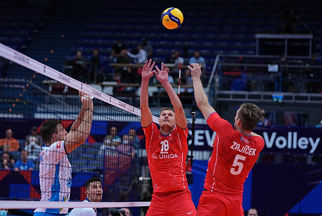 Čeští volejbalisté končí na Euru už v osmifinále, hladce podlehli Srbsku