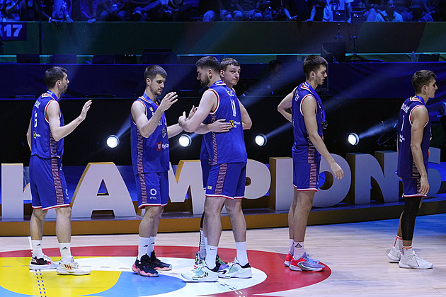 Přes hádku s koučem ke zlatu. Německou senzaci táhl bouřlivák Dennis