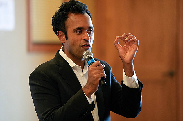 Ukrajině nepomáhat, FBI zrušit, klima neřešit. V USA mají mladší verzi Trumpa