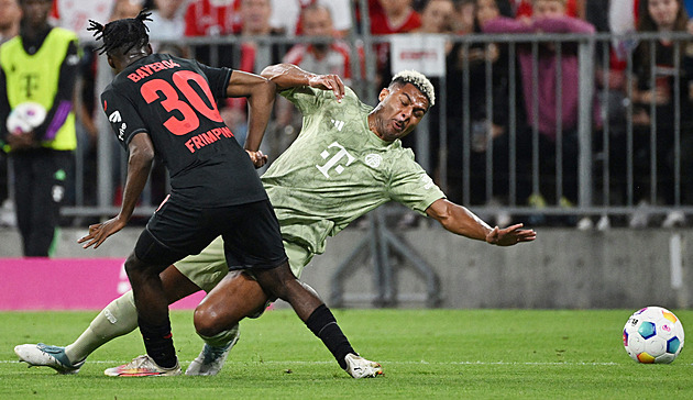Leverkusen díky Palaciosově penaltě v nastavení remizoval na hřišti Bayernu