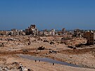 Následky niivých povodní v libyjském Darná (14. záí 2023)