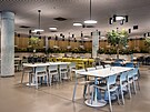La Fresca: V budov SOB jsou ti prostorné jídelny. (17. srpna 2023)