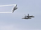 Letouny F-35 Lightning II ve tvrtek po poledni pistály na monovském letiti,...