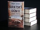 Spisovatel �t�p�n Jav�rek pok�til knihu Sudetsk�m d�m II, kter� je pokra�ov�n�m...