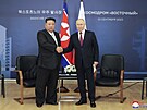 Vdce Severní Koreje Kim ong-un a ruský prezident Vladimir Putin (13. záí...