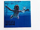Cover alba Nevermind, které celosvtov proslavilo skupinu Nirvana.