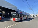 Plzeská koda Group pedstavila první z dvaceti tílánkových trolejbus,...