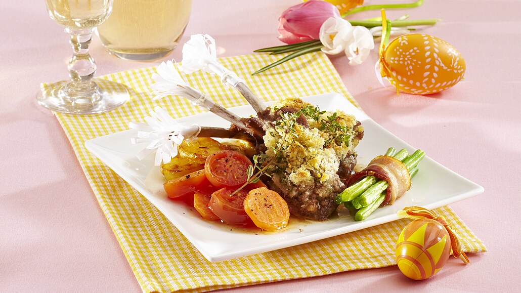 Jehní kotletky s tymiánem a parmezánem