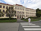 Budova boskovického gymnázia, z jehož okna vyskočil 19. září 2023 žák přímo...