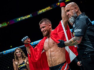 Dánský MMA zápasník Louis Glismann zabojuje v semifinále turnaje Gamechanger...