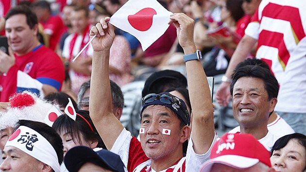 Fanouci Japonska pi zpase s Chile na MS v ragby v Toulouse. (10. z 2023)