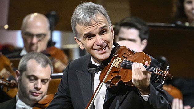 Proslul houslista Gil Shaham koncertoval na Dvokov Praze.