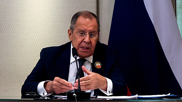 Rusk ministr zahrani Sergej Lavrov na summitu G20 v Indii (10. z 2023)