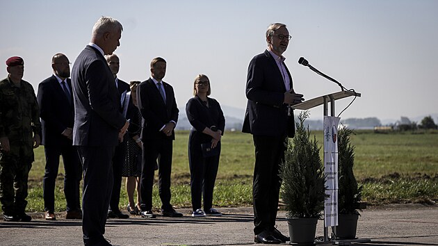 Premiér Petr Fiala na Dnech NATO a Vzdušných sil Armády ČR. (16. září 2023)