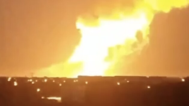 Exploze v Jevpatorii na Krymu, kde Ukrajina zniila rusk systm protivzdun obrany. (14. z 2023)