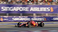Charles Leclerc p�i prvním tréninku na Velkou cenu Singapuru.