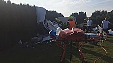 Při pádu ultralehkého letadla v Tlusticích u Hořovic na Berounsku zemřeli dva...