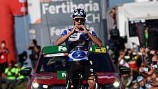 Belgický cyklista Remco Evenepoel (Quick-Step) oslavuje vítzství v osmnácté...