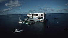 Za prap�vodem vzniku unikátního plovoucího hotelu stál australský finan�ník s...