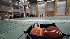 Nová hala ve ��á�e nad Sázavou má p�dorys o velikosti 55 x 47 metr� a vý�ku...