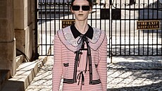 Více je více. Návrhá�i letos ma�lemi opravdu ne�et�ili. Z kolekce Bora Aksu