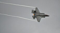 Letouny amerického F-35A Lightning II Demonstration Teamu peletly do Ostravy...