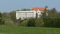 Nemocnice Plzeského kraje jsou ve velké ztrát. Na snímku je zdravotnické zaízení v Klatovech. 