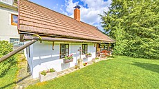 Mut�nín, okres Doma�lice