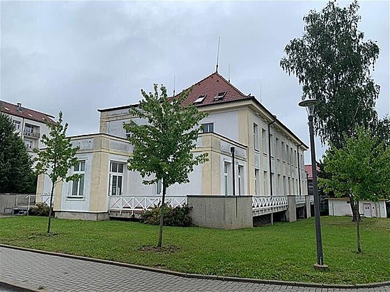 Po velké rekonstrukci infekního pavilonu havlíkobrodské nemocnice ze souasné...
