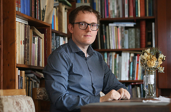 T�icetiletý du�ejovský historik Václav Ne�ada ji� p�edtím vydal historickou...