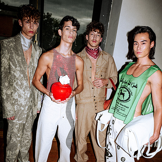 Návrhá�i Janu �ernému se da�í. Ub�hlo sotva pár týdn�, co byl ohlá�en jako...