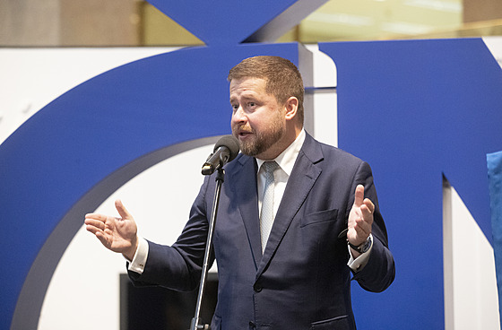 Guvernér �NB Ale� Michl (21. zá�í 2023)