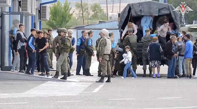 Karabach se dohodl s Baku. Z Arménie může přijet humanitární konvoj