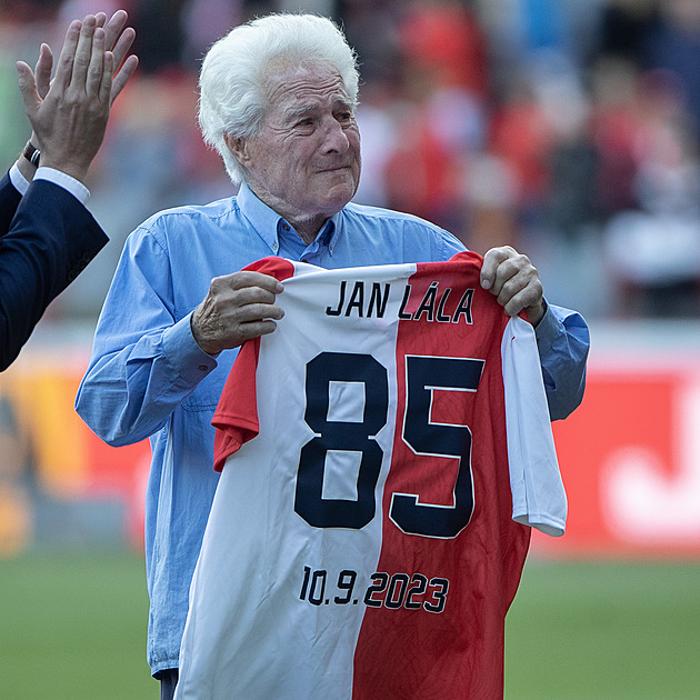 Lička: Maturita chlapcům nevyšla. Za mentální výkon v derby bych dával pětky