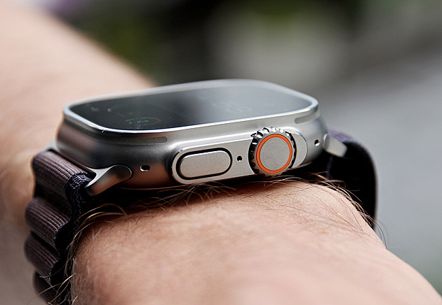 Šokující prohra Applu. Firma musí zastavit prodej chytrých hodinek v USA