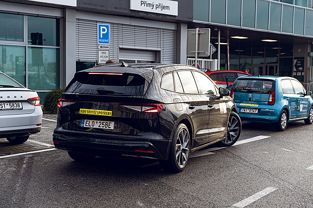 Hlavně nebrzdit! S elektrickou škodovkou jsme doplachtili na čtvrté místo