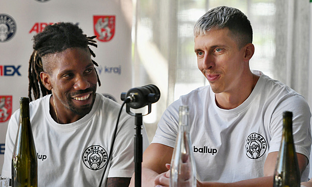 Trénuji na podání ruky, říká děčínský Grepl. Na přeběhlíka Nicholse se nezlobí