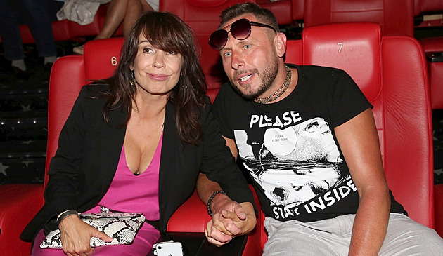 Boudová a Tuna se rozešli. Je to za mnou, říká herečka a mluví o toxickém vztahu