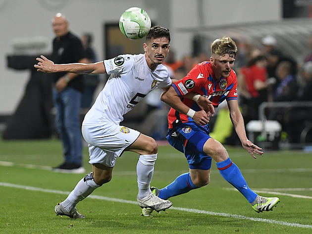 ONLINE: Ballkani - Plzeň, hrají mladíci Baier s Paluskou, na hrotu Kliment