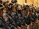 Policie se shromádila ped vládní budovou v arménské metropoli Jerevanu poté,...