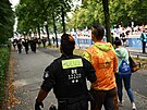 N�mecká policie zasáhla proti aktivist�m, kte�í cht�li naru�it maraton v...