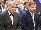 Guvern�r �NB Ale� Michl (vpravo) a prim�tor Prahy Bohuslav Svoboda p�i odhalen�...