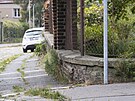 Parkovac� z�ny v Praze 9 zasahuj� na chodn�ky (25. z��� 2023)