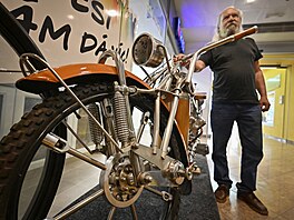 Patrn jediný parní motocykl v Evrop mohou lidé  vidt na výstav v Táboe.