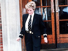 Kravaty si oblíbila i n�kdej�í módní ikona, princezna Diana.