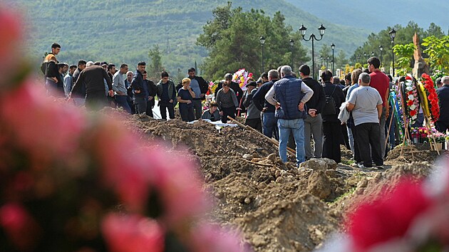 Pohřeb příslušníka karabašských jednotek ve Stěpanakertu (24. září 2023)