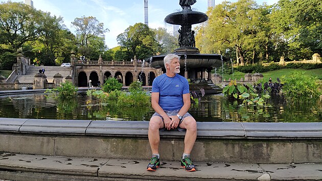 Prezident Petr Pavel se byl probhnout v newyorskm Central Parku. (20. z 2023)