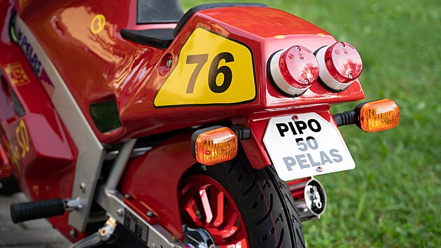 Ji�� Gabriel renovoval motocykl Pelas (2023)